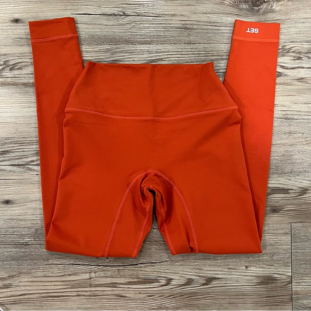 Set Active FormCloud Leggings Size S Burnt Orange NWOT